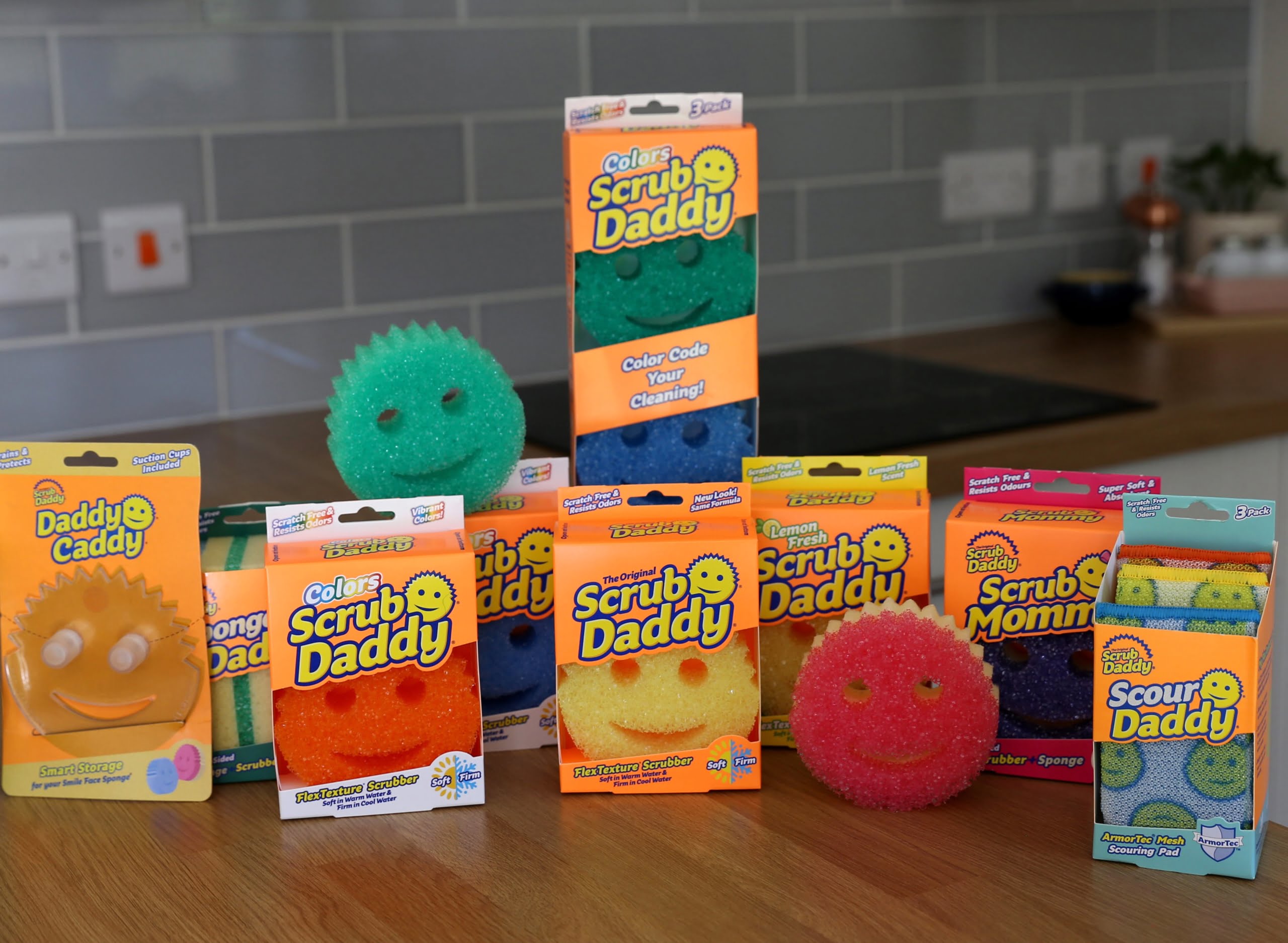 https://scrub-daddy.de/wp-content/uploads/2021/03/Retail-Products-min-scaled.jpg